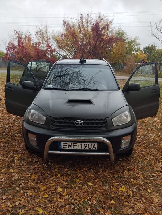 Toyota Rav4.