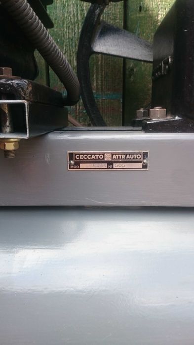 Продам,компрессор Ceccato,на 100л.