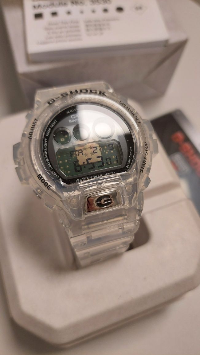Nowy zegarek Casio DW-6940RX-7ER