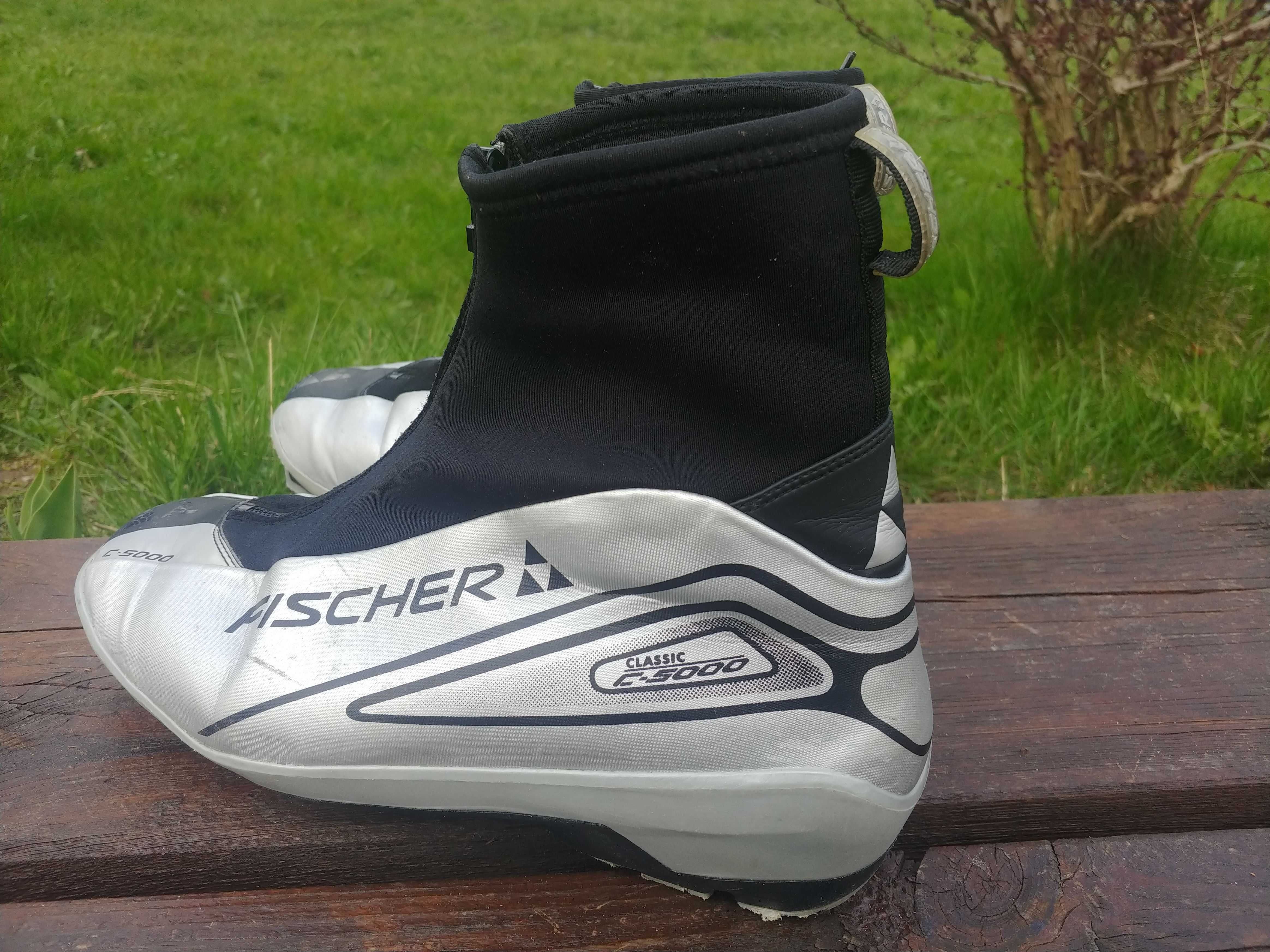 Buty do nart biegowych biegówki Fischer Classic C-5000 NNN roz 46