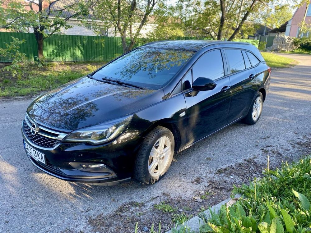 Opel Astra 2017 avtomat