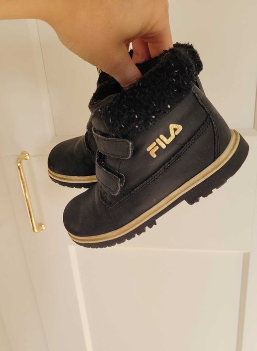 Buty trzewiki na rzep buty zimowe jesienne Fila