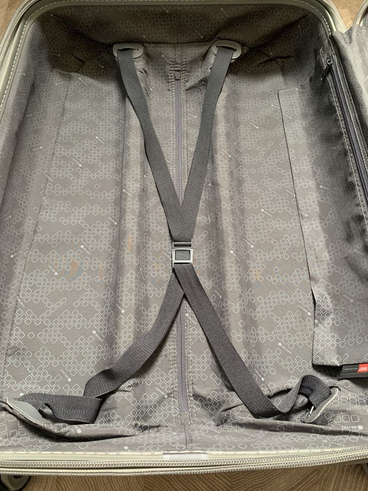 Delsey EXTENDO II модель 617820, 69 см