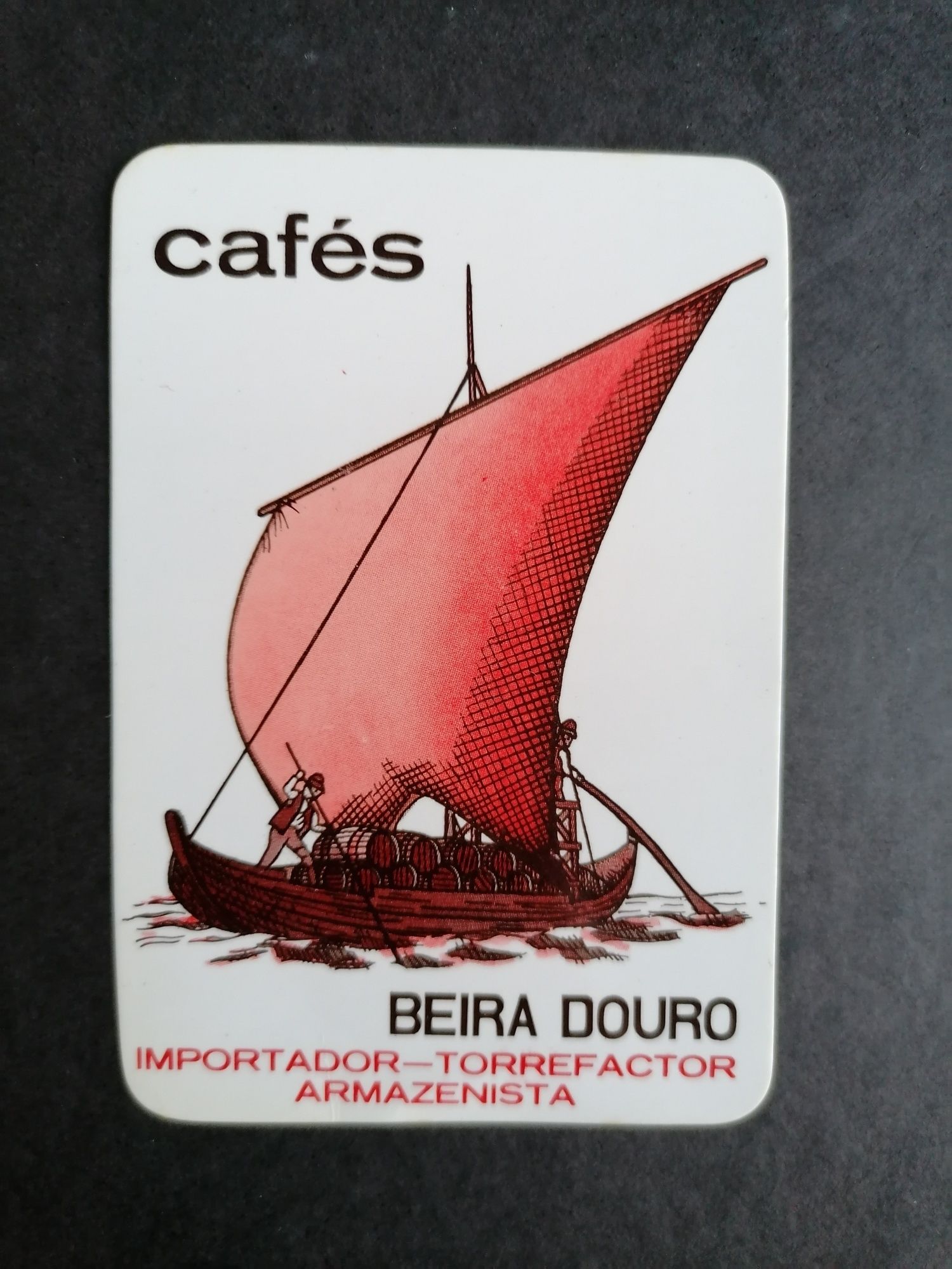 Calendário de 1987 dos Cafés Beira Douro 0, 50.

Envio por ctt para