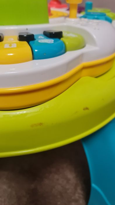 Игровой столик детский