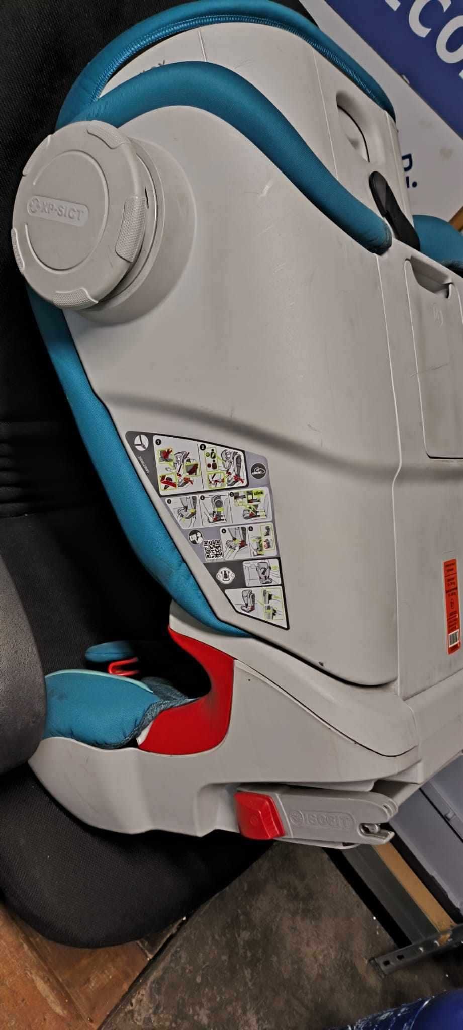 Fotelik samochodowy Romer Kidfix 15-36 kg