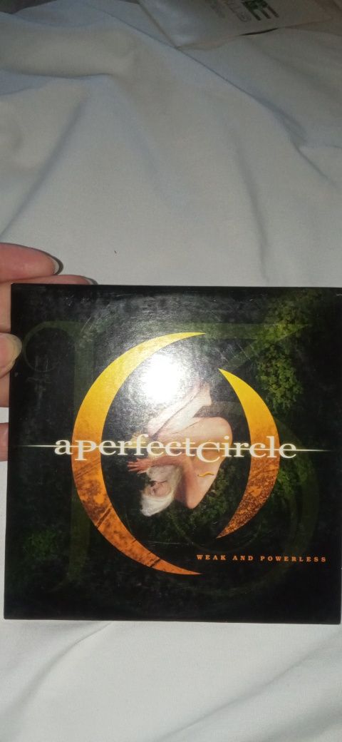 AperfectCircle - weak and powerless CD