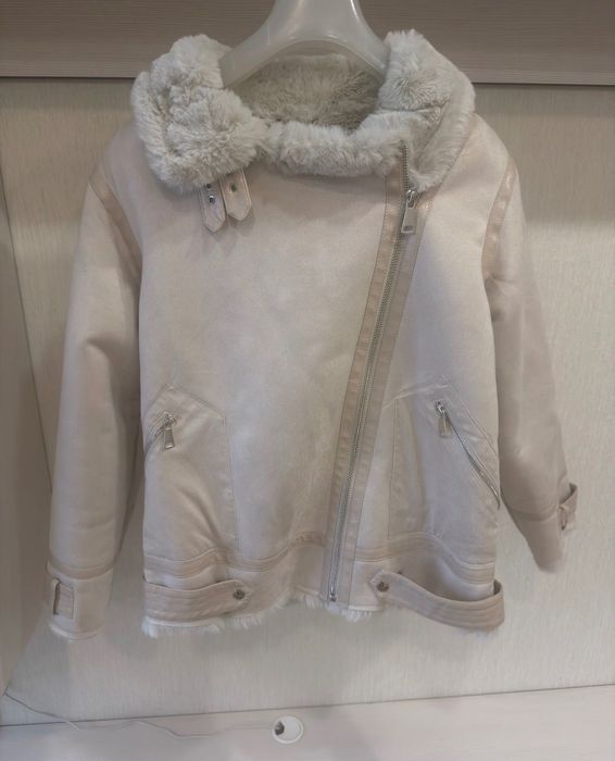 Жіноча дублянка на зиму