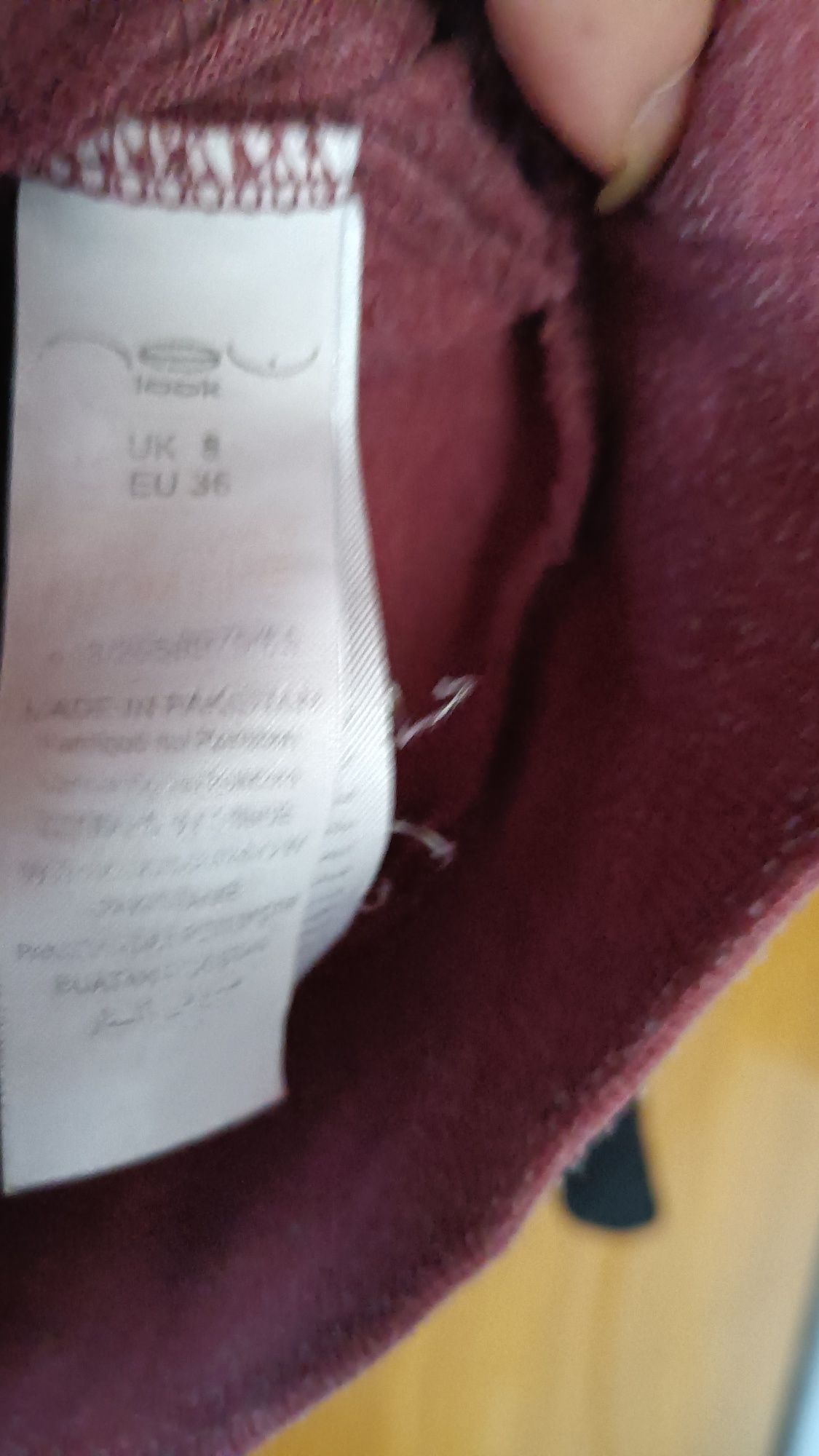 Bluza damska z kapturem i połyskującymi uszami S