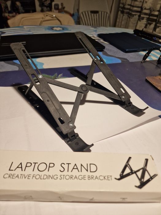 Laptop Stand - Suporte para portátil ou Tablet