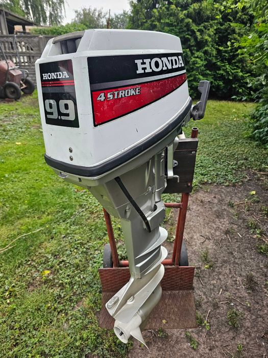 Silnik Honda zaburtowy do łodzi
