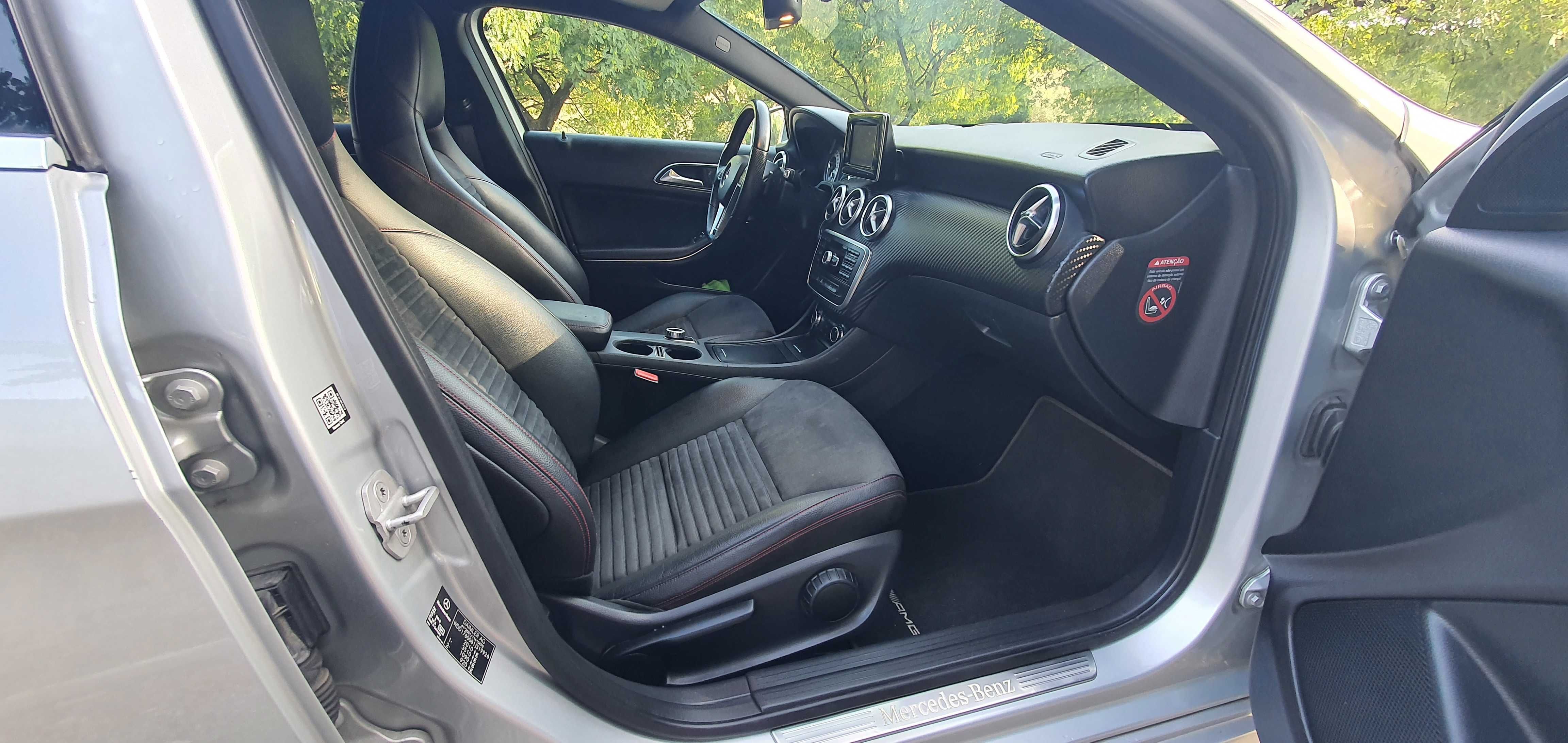 Mercedes A200CDI 7G-DCT Pack AMG + Pack Night NACIONAL 2 Donos apenas