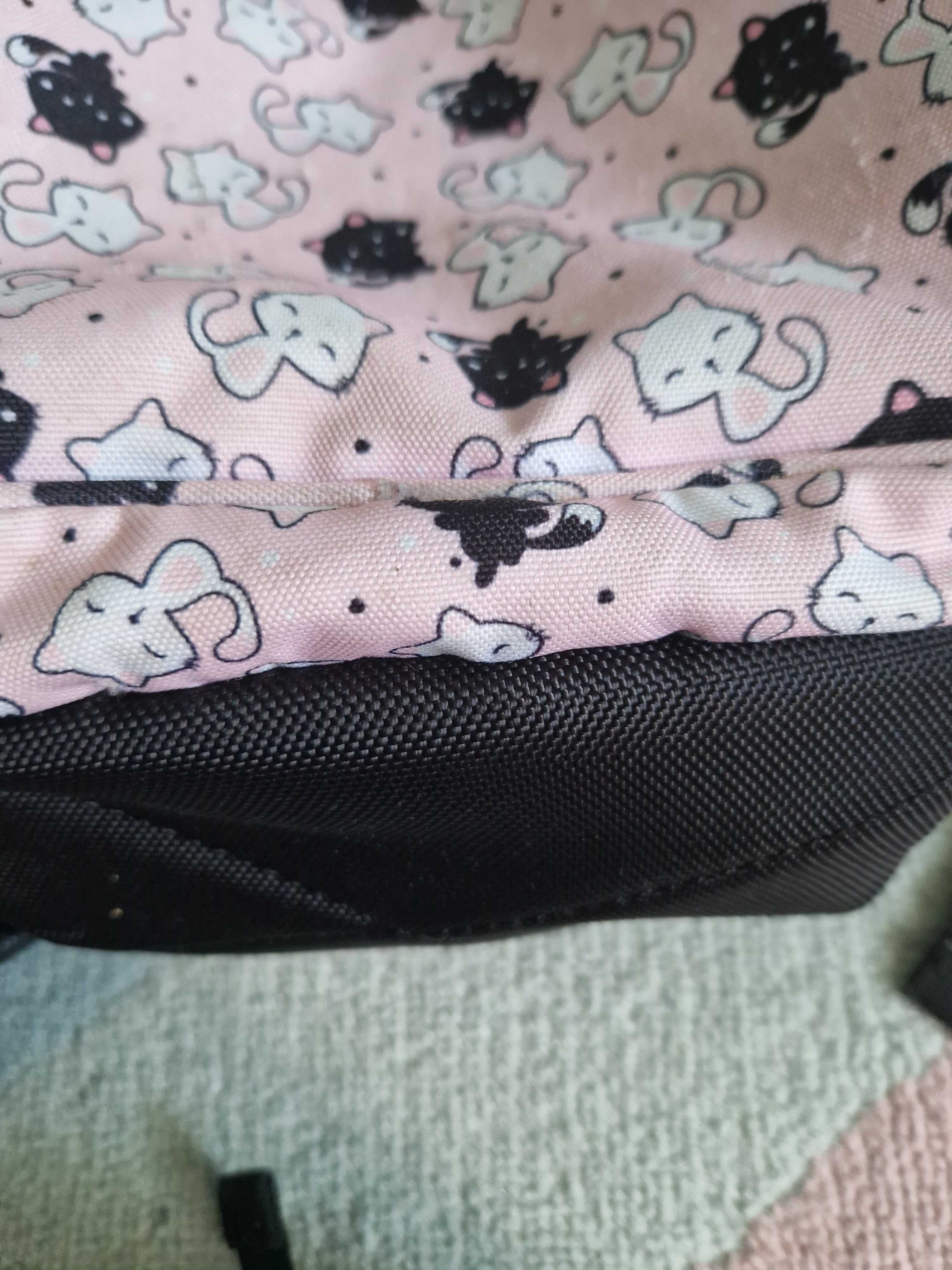 Plecak backup różowy kotki