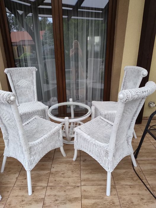 Komplet wiklinowy w stylu prowansalskim