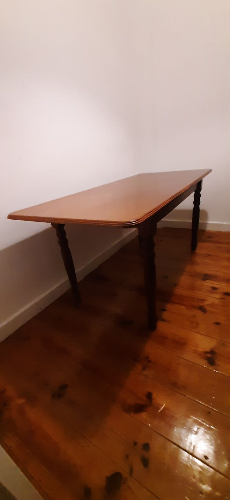 Vendo mesa de madeira