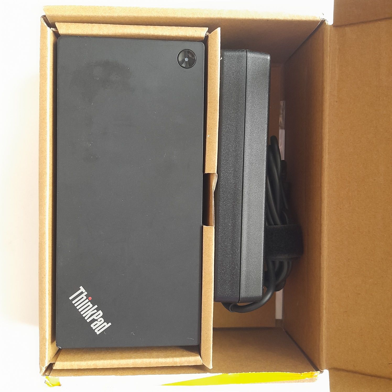 Stacja dokująca Lenovo ThinkPad Universal USB-C Smart Dock 40B20135EU