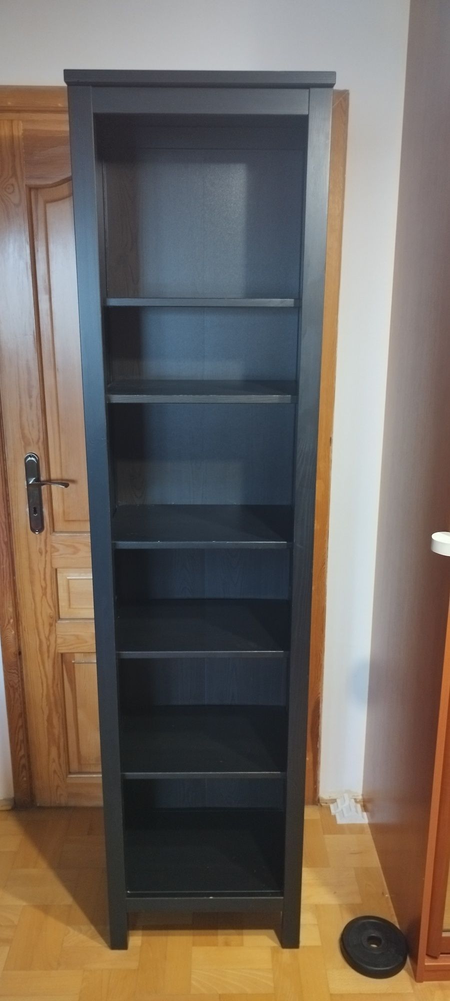 Regał na książki Ikea Hemnes