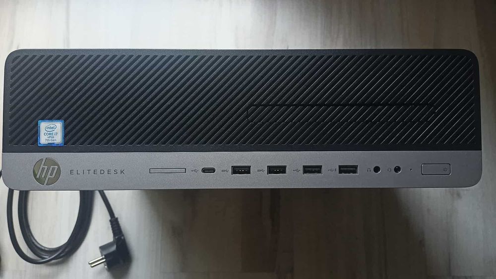 Komputer HP EliteDesk 800 G3 SFF i7-7700 RAM 16GB 256 SSD 1TBHDD win11
