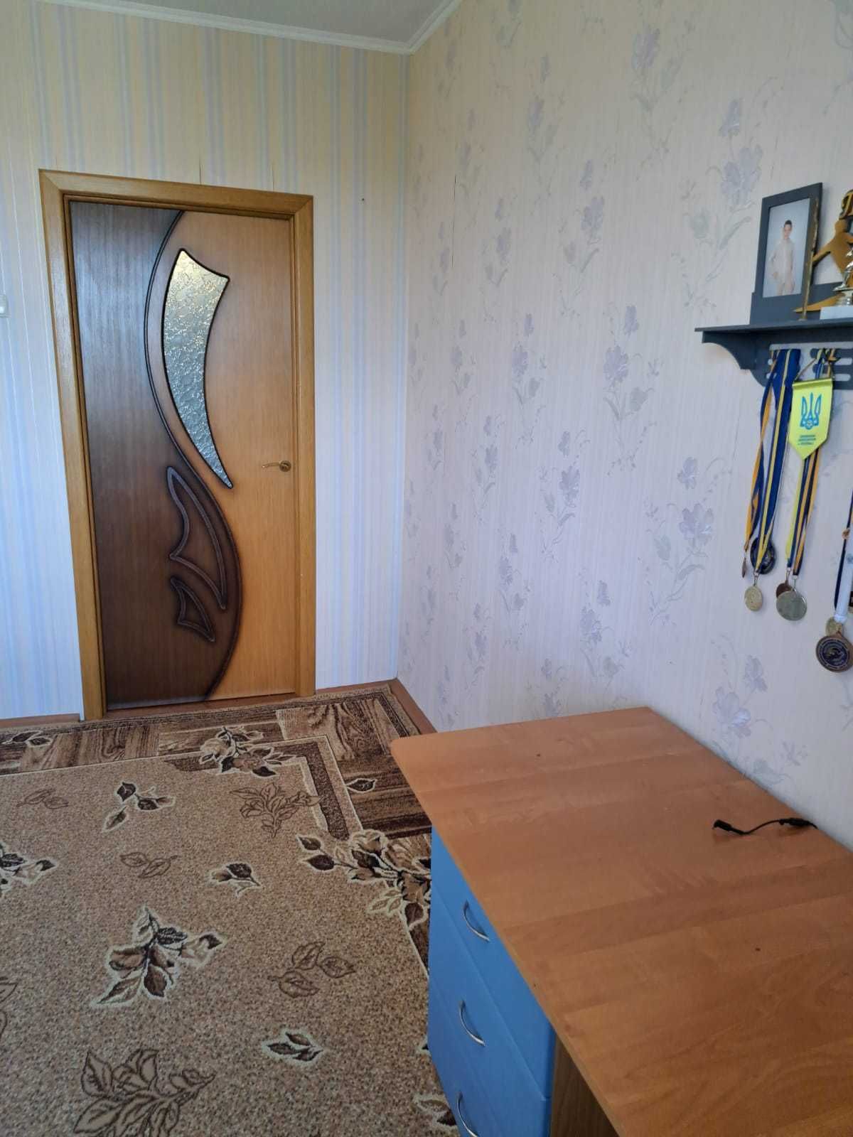 Продам квартиру в Миргороді