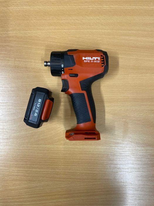Wiertarko wkrętarka wielogłowicowa HILTI SFE 2-A12 Aku B12 2.6Ah 2023r