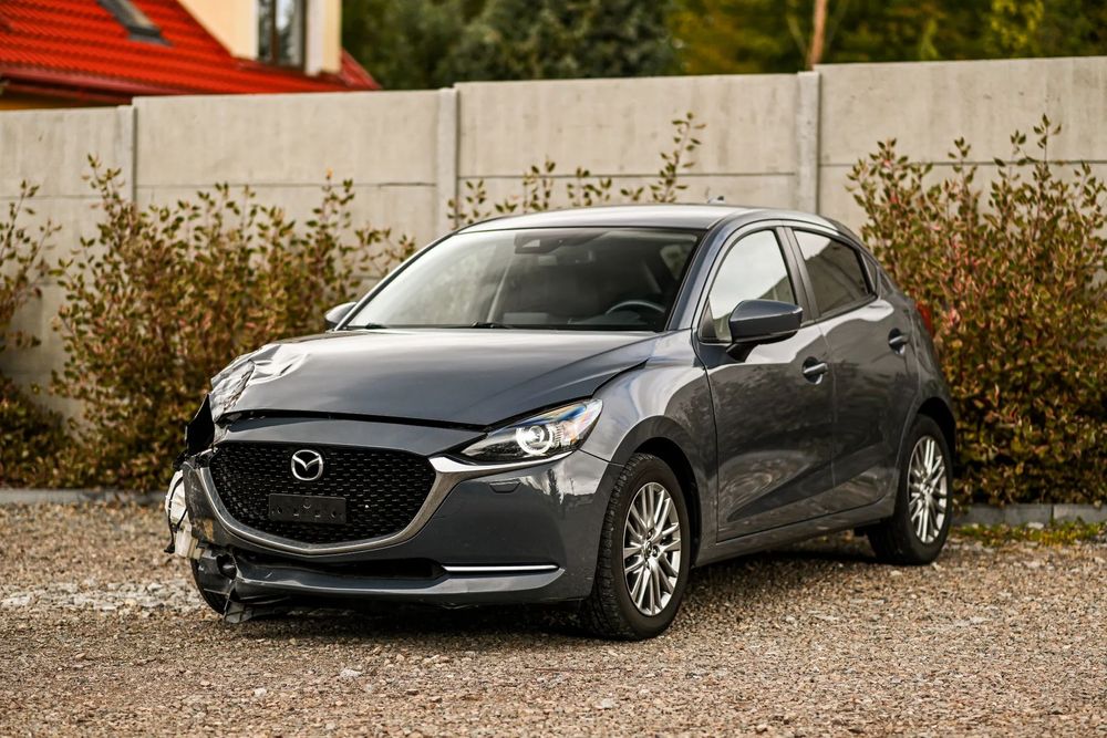 Mazda 2 1.5 Benzyna Manual Niski Przebieg Uszkodzony