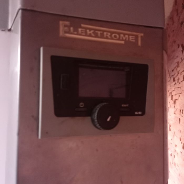 Pompa ciepła wody elektromet