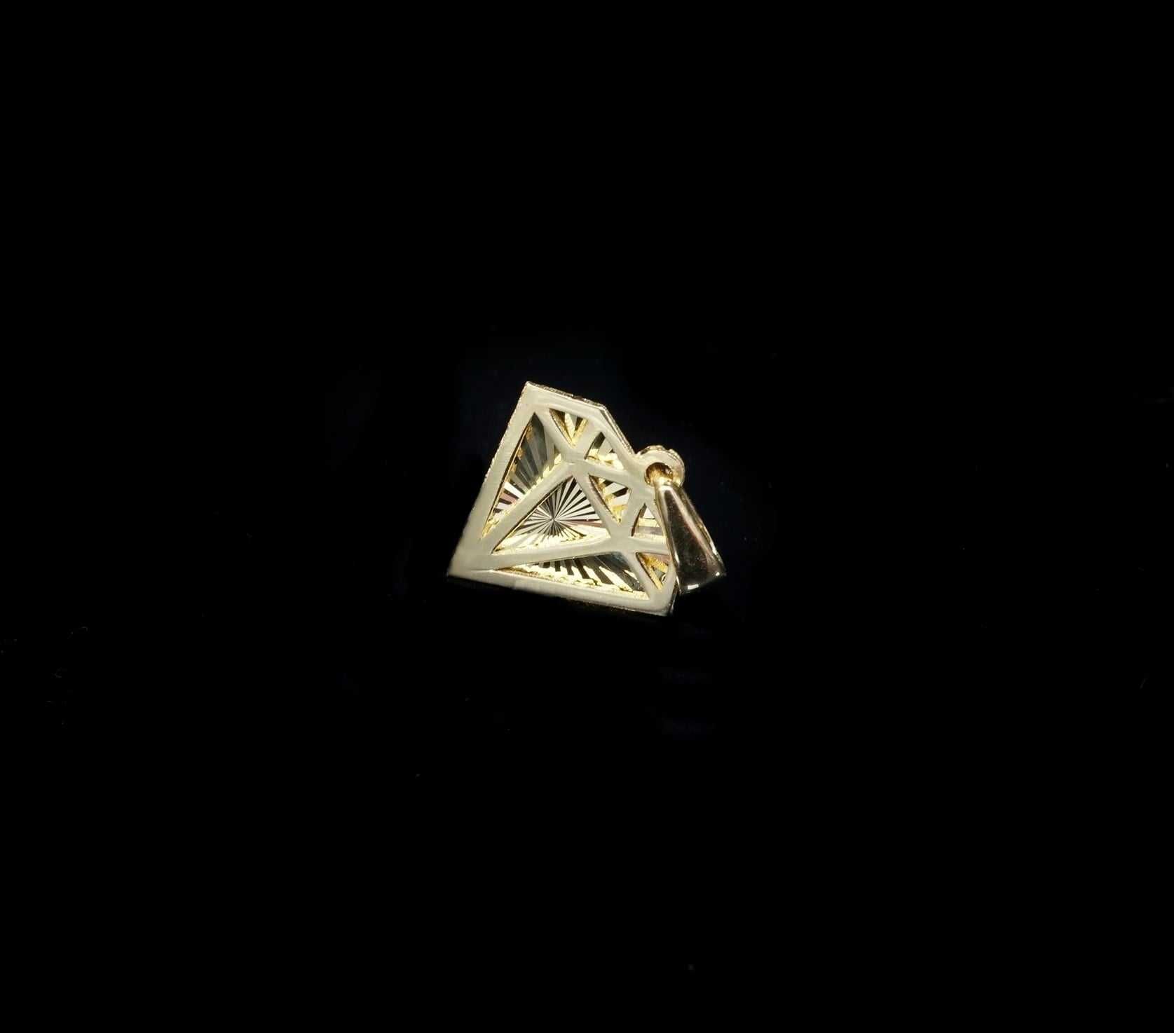 Złoto 585-złota zawieszka diament