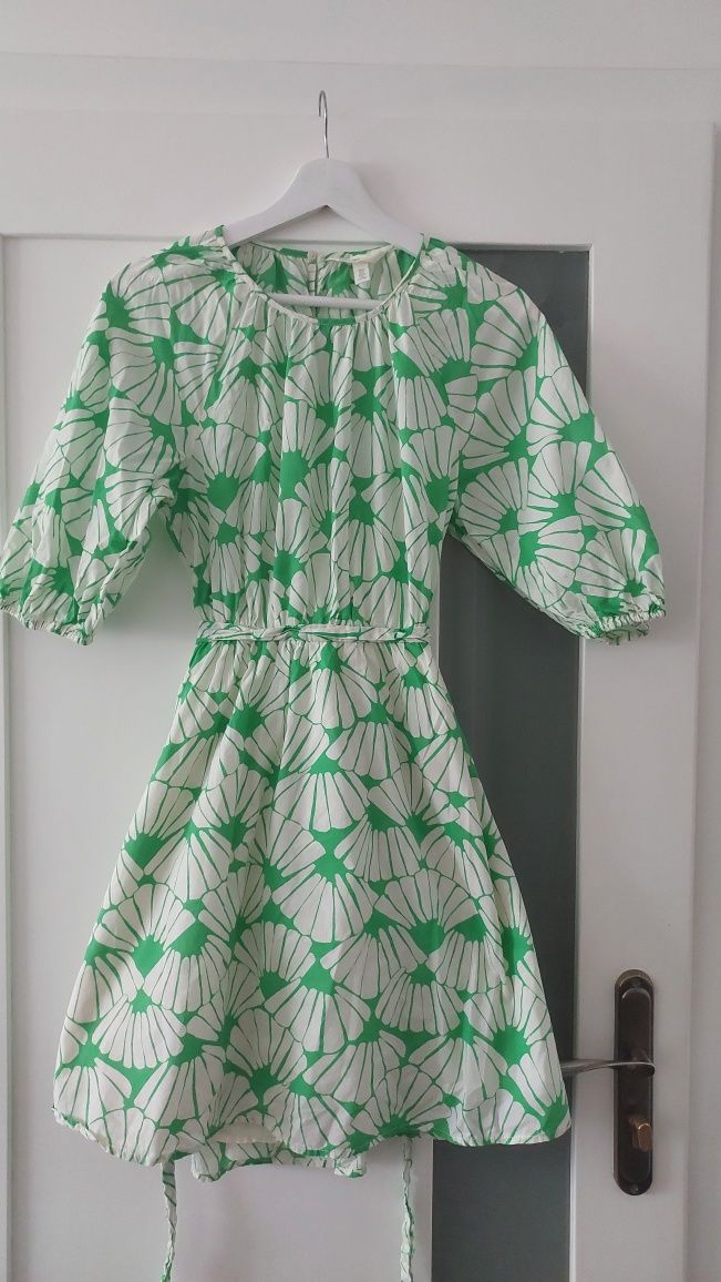Sukienka z wizkozy z bufiastymi rękawkami h&m rozmiaru s