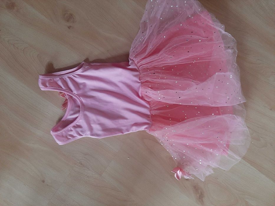 Sprzedam strój księżniczki/baletnicy na bal karnawałowy na wiek 5/6lat
