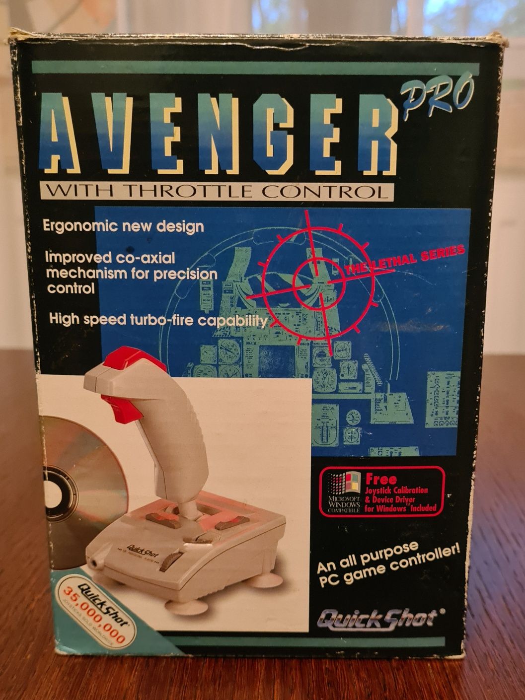 Joystick Avenger PRO QS-203AE - dla kolekcjonera lata '90