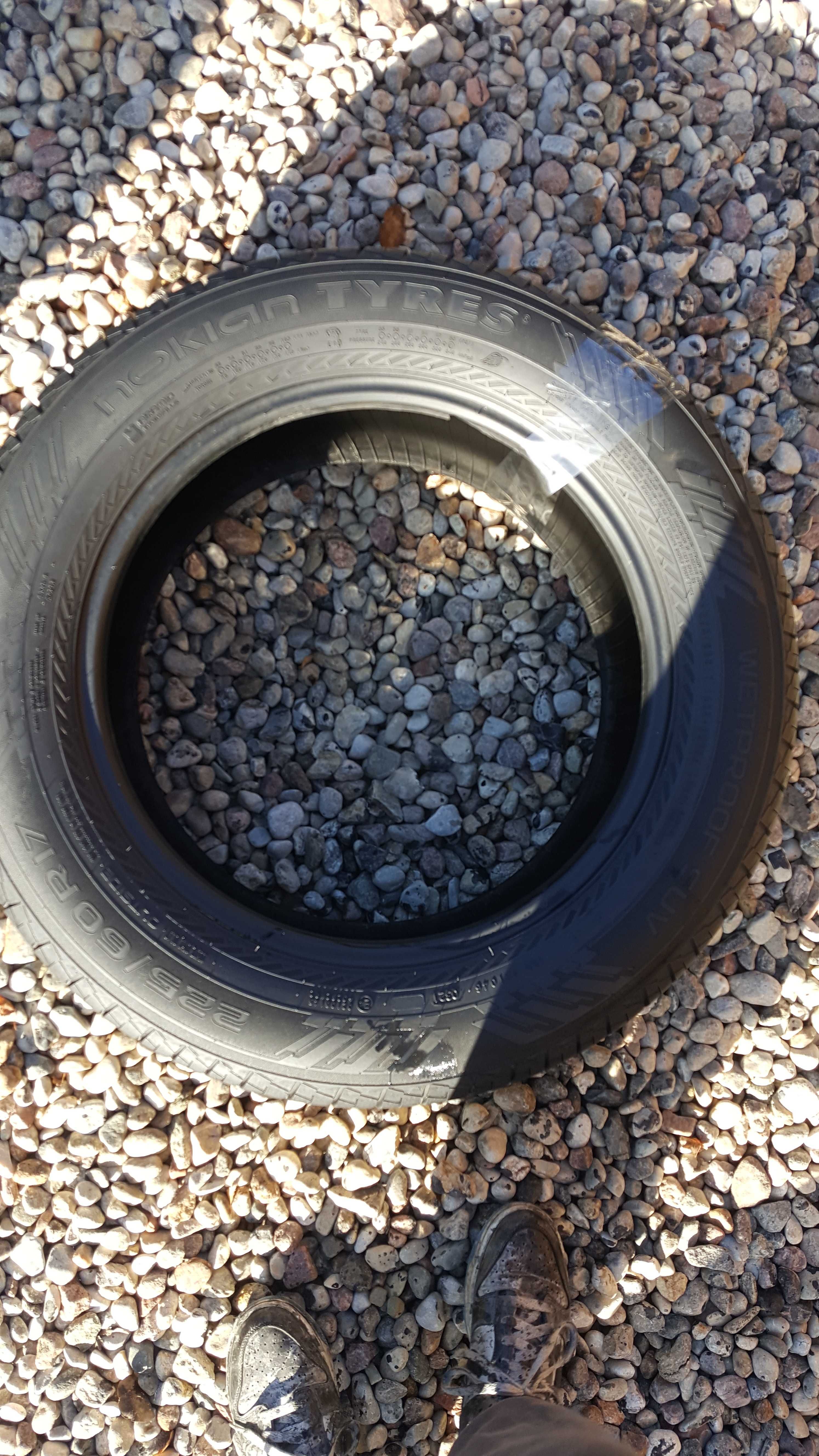 Nokian Tyres 225/60 r17 WetProof SUV /// 5,6mm!!! 21r wysyłka