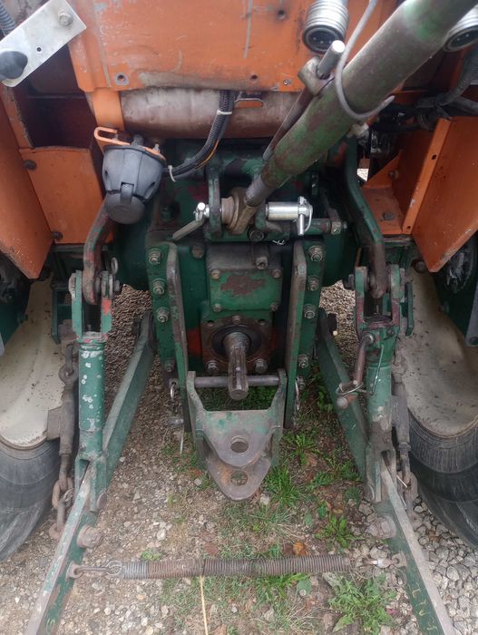 Goldoni 654 4x4 sadowniczy miniciągnik z turem minitraktor z turem