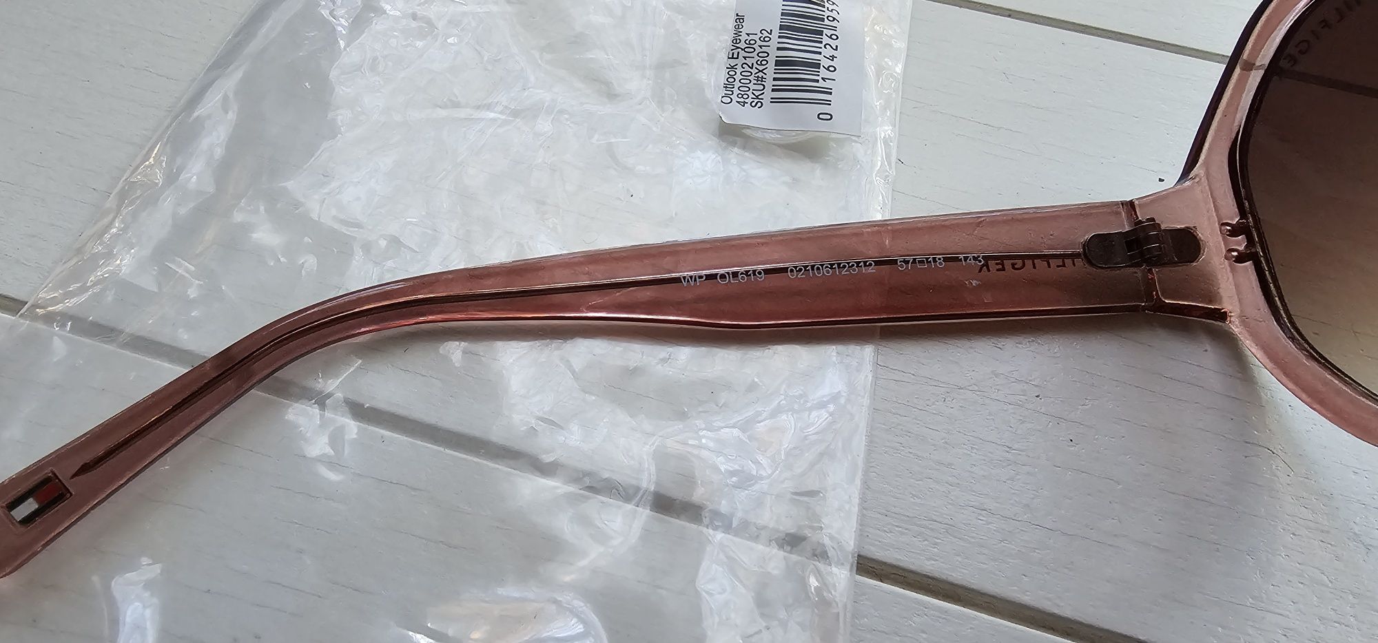 Okulary przeciwsłoneczne damskie Tommy Hilfiger ol619 nowe