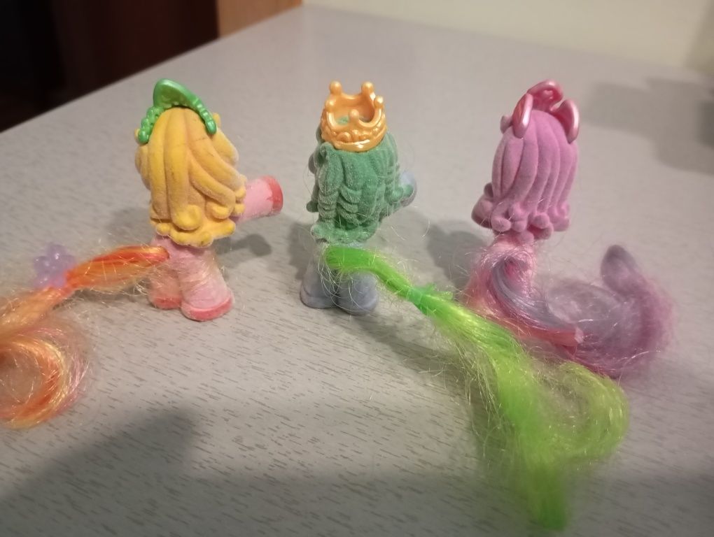 Unicórnios miniaturas