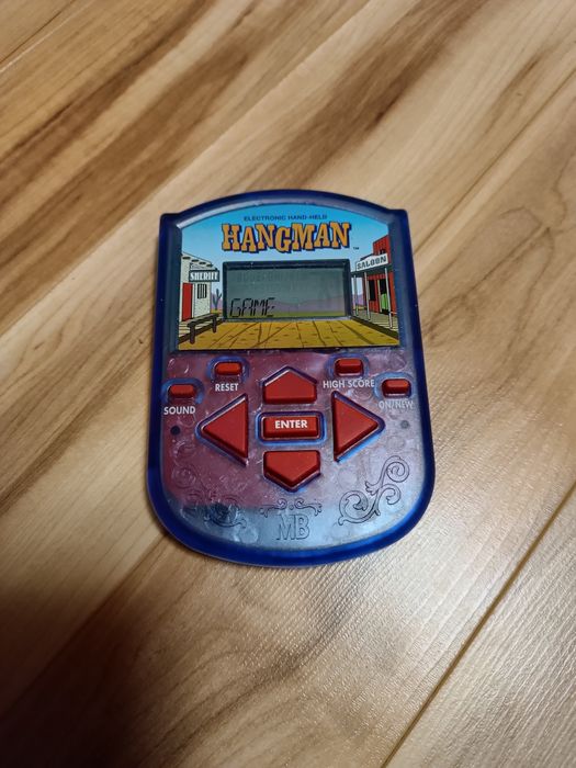 Электронная игра винтаж.