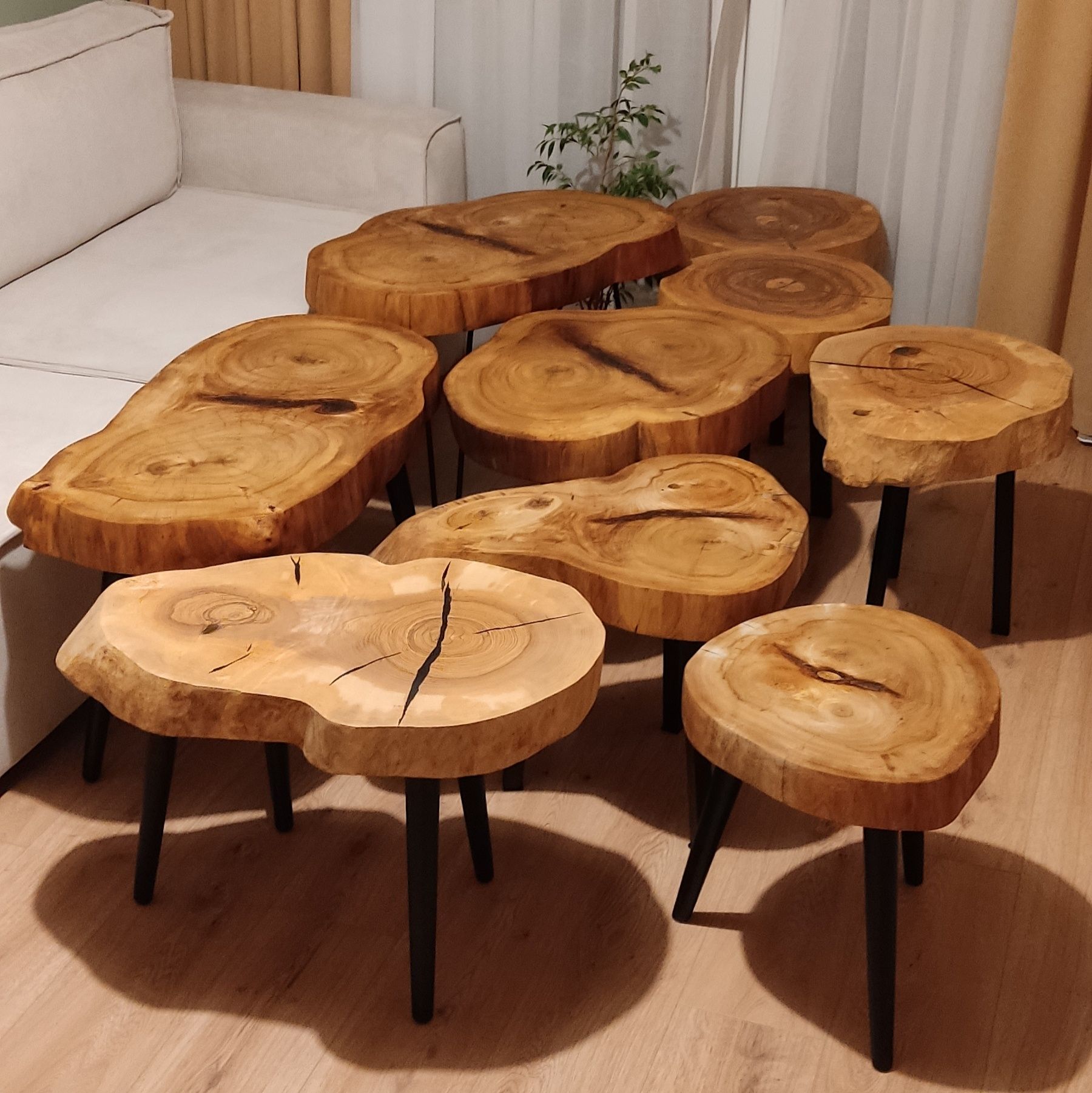 Promocja. Stolik kawowy 78x46 cm. Plasrt drewna - wiąz.  Handmade.