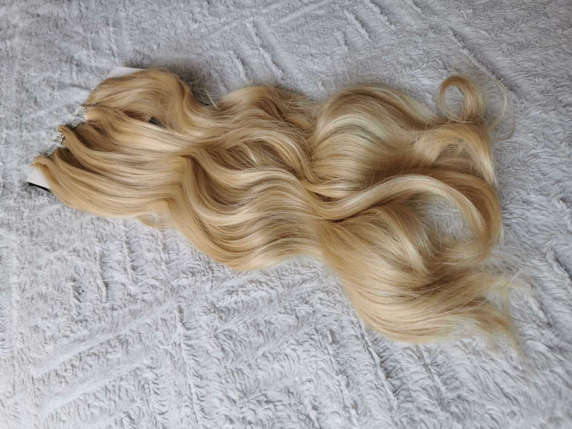 Doczepiane włosy clip in złoty blond 55 cm 8 tresek