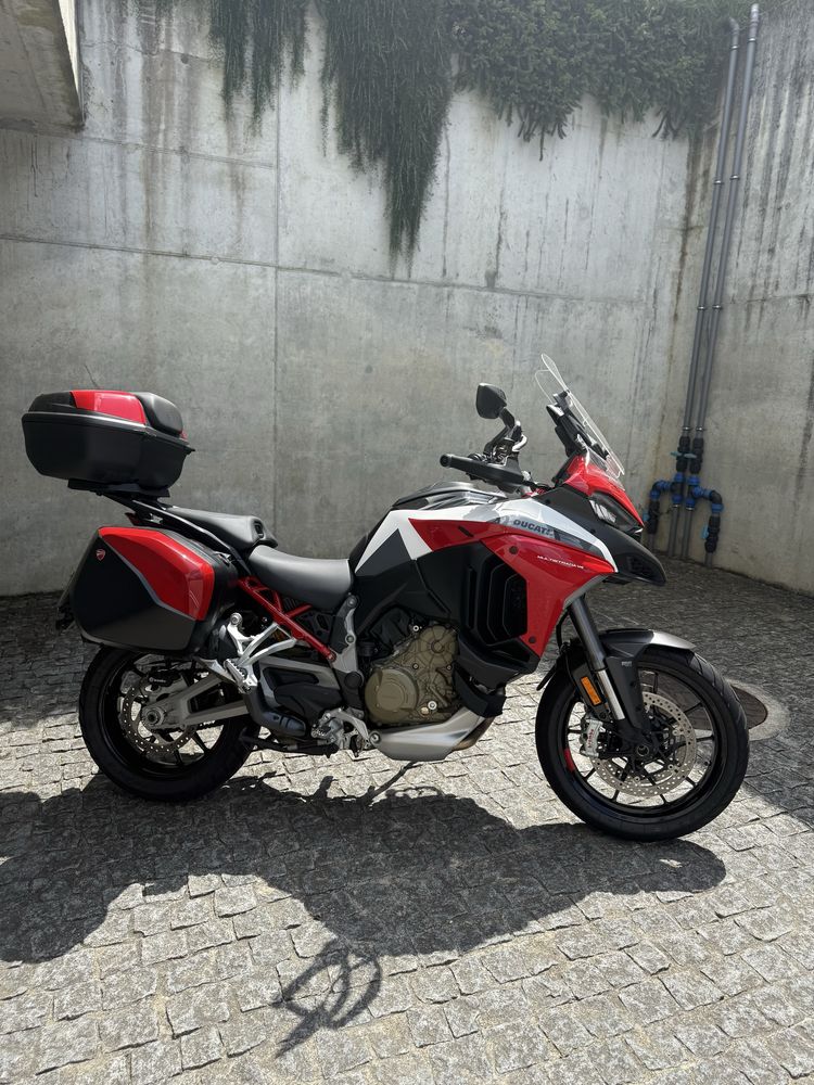Ducati Multistrada V4 S Travel Radar