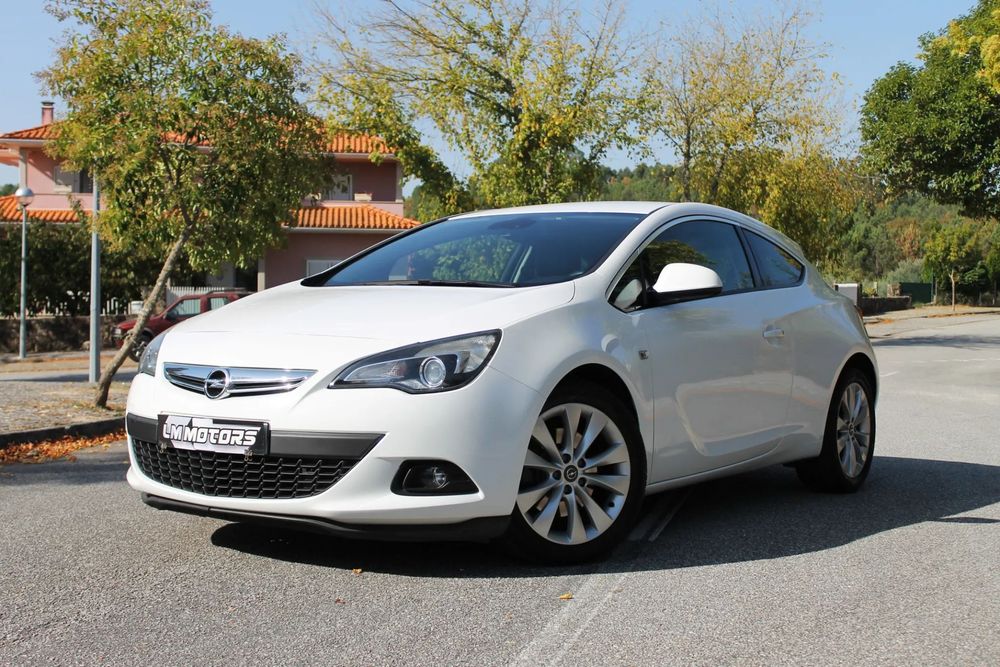 Opel Astra GTC 1.7 CDTi S/S