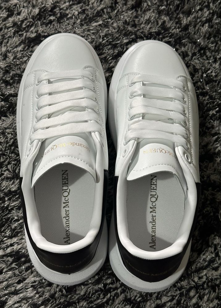Alexander McQUEEN Sapatilhas