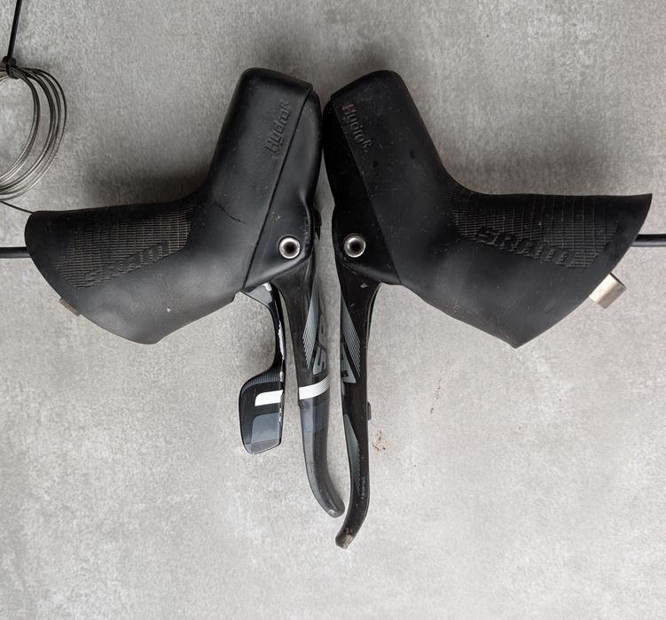 Klamkomanetki Sram Force CX1 Carbon  flat mount