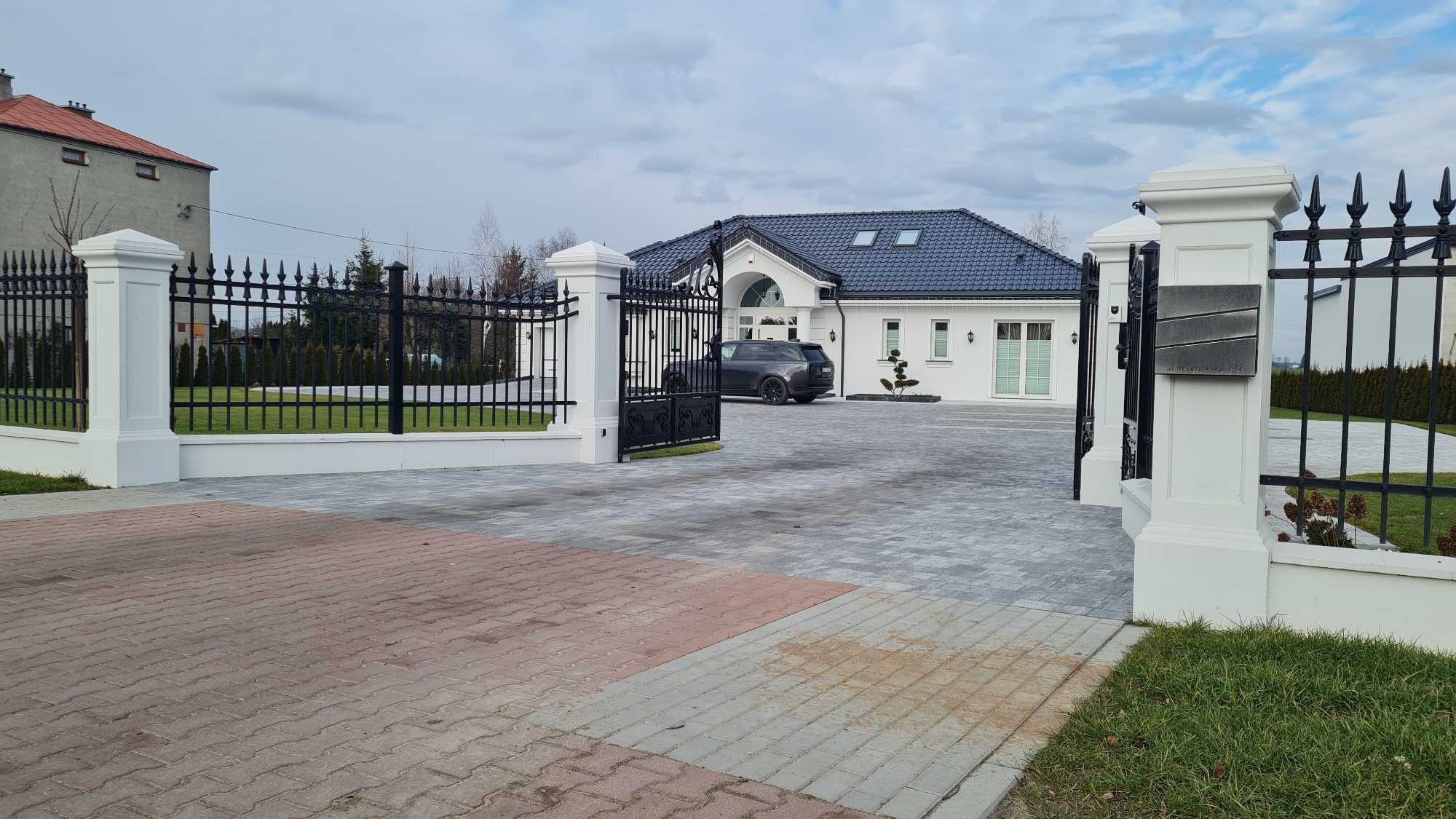 Ogrodzenia Stylowe Dworkowe,Słupki,Słup Boniowany,Przęsła Kute,Bramy