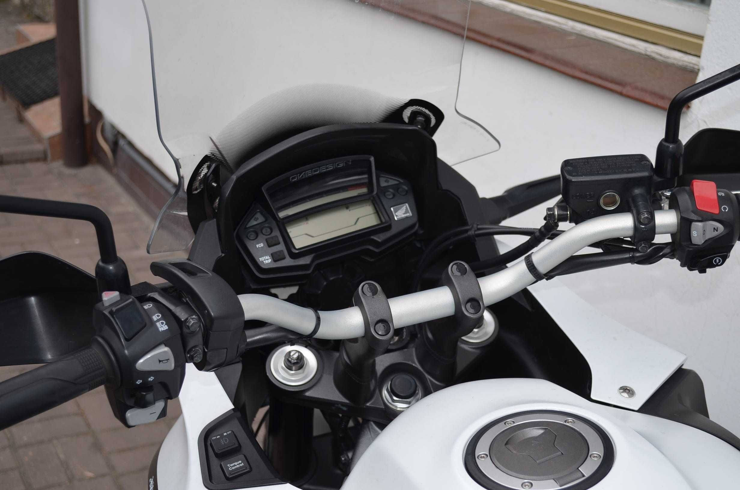 Honda VFR 1200 X Crosstourer DCT automat, przebieg 23,5 tys km.