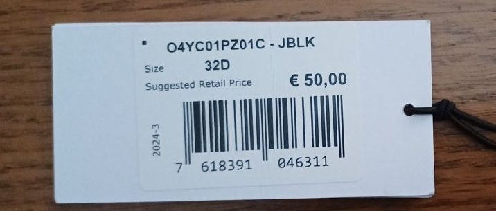 Бюстгальтер D70 push-up Guess