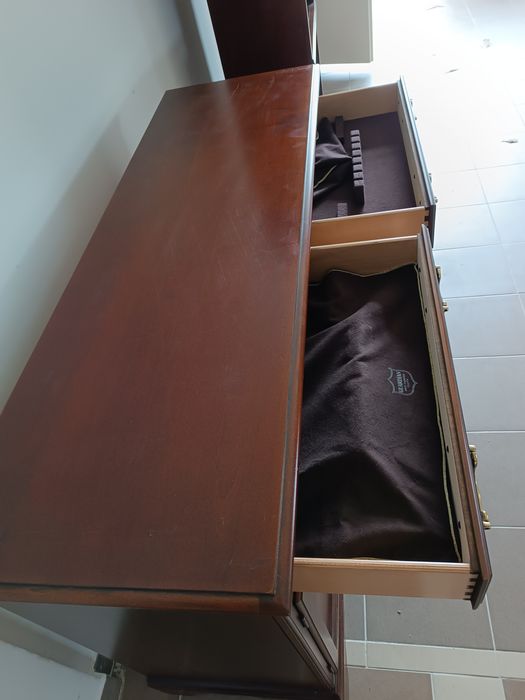 Komoda stylowa ciemna firmy drexel