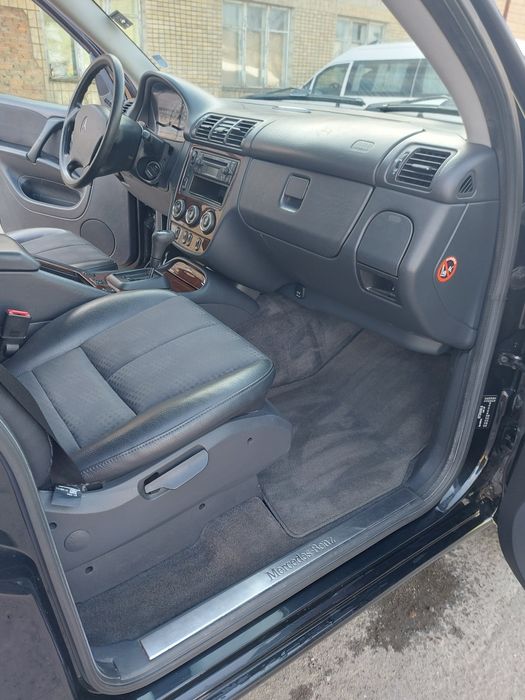 Mercedes ML163 ML270