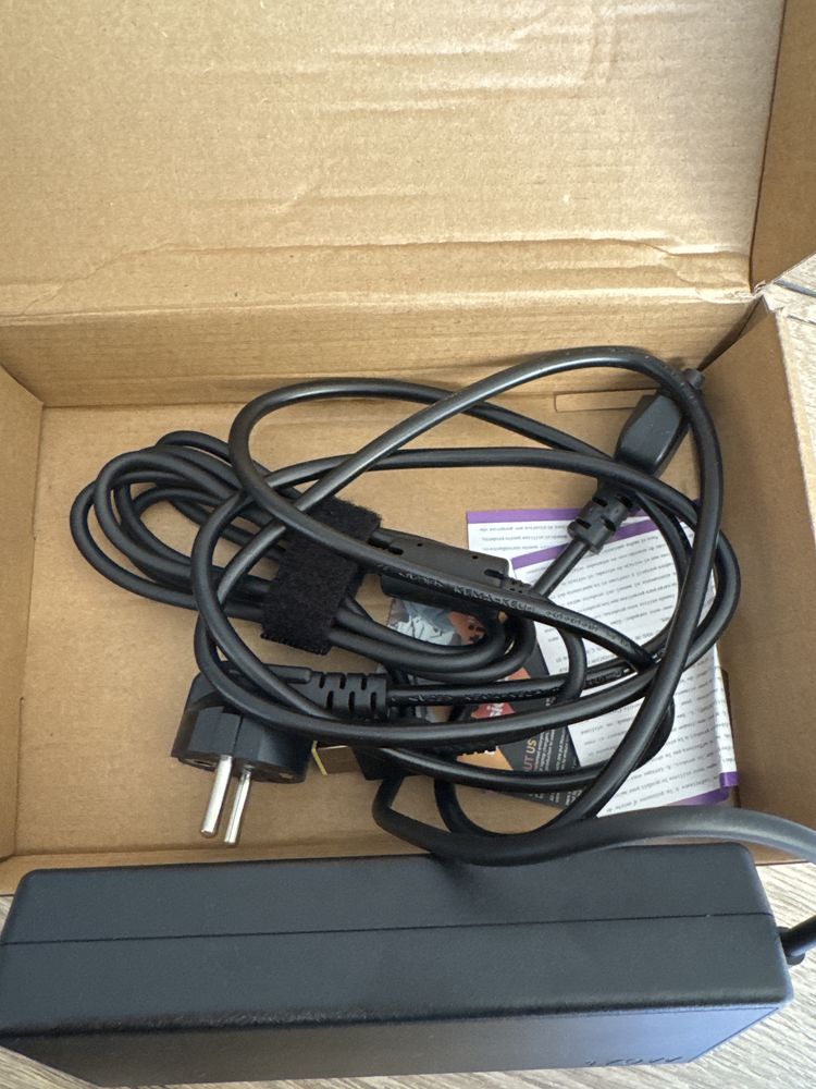 Ladowarka adapter do laptopa lenovo