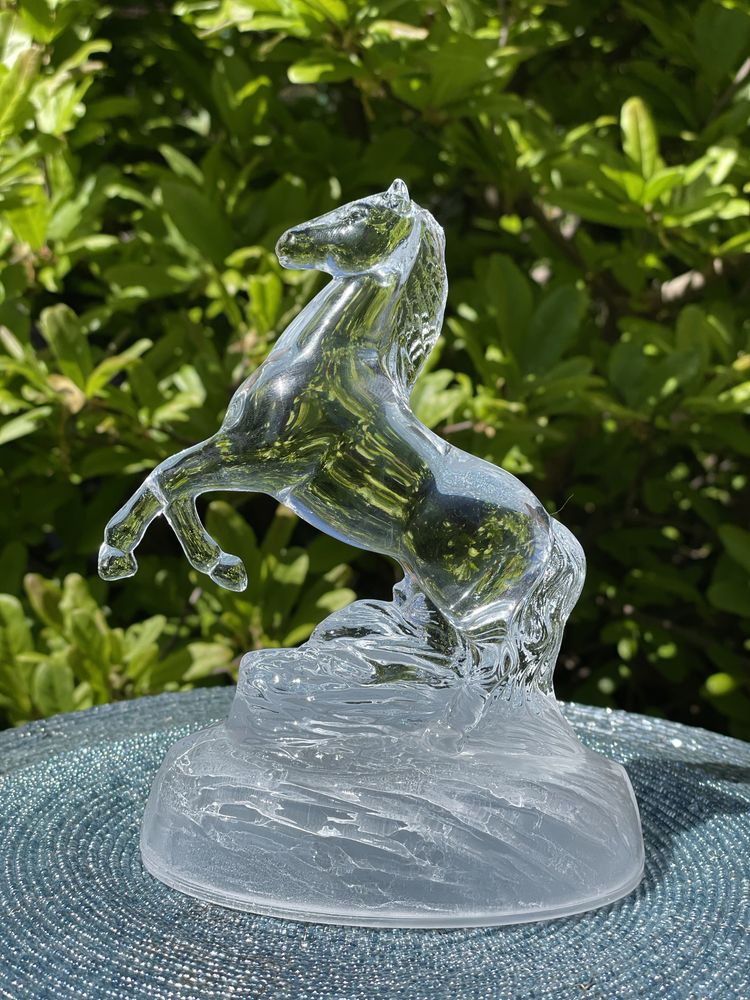 Статуетка кінь,скляна.