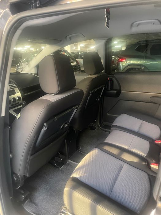 Carrinha como nova 7 lugares