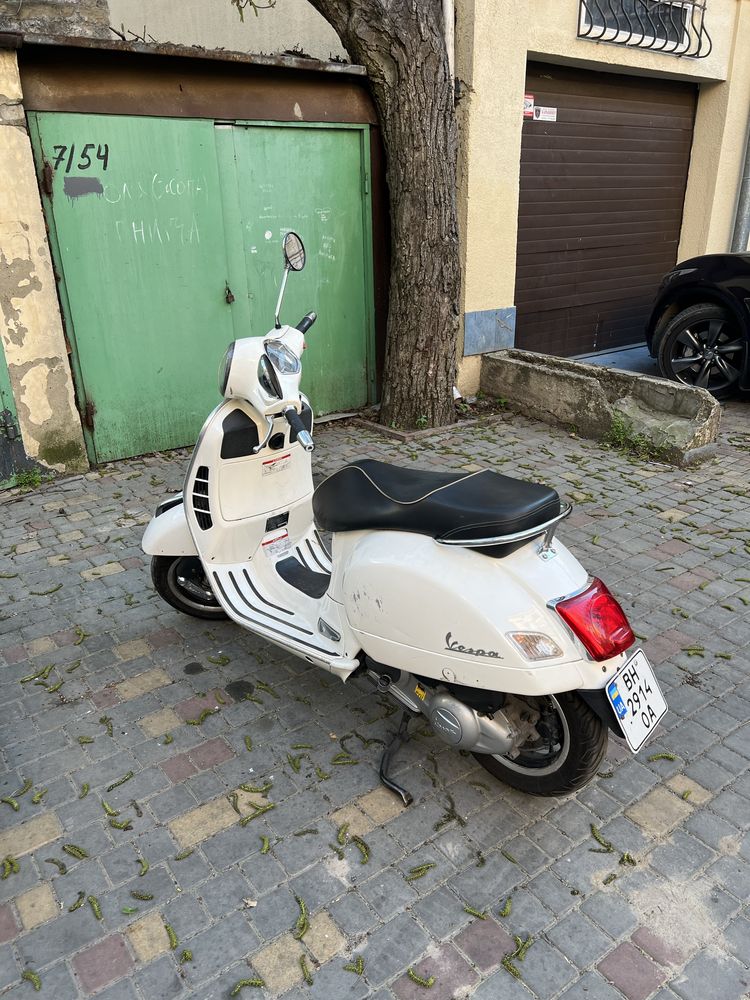 Продам Vespa Gts